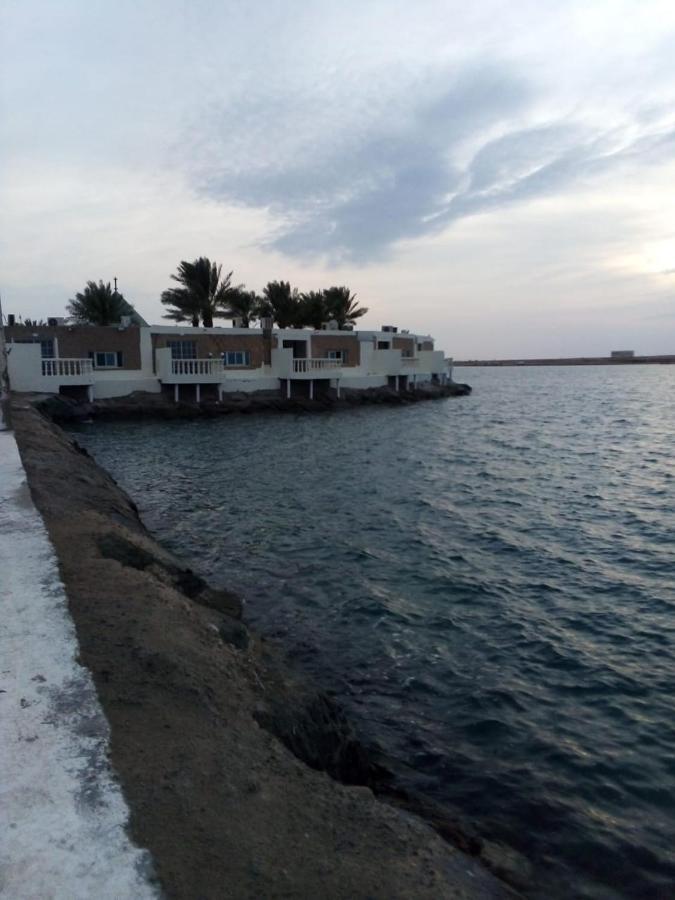 Al Ahmadi Plaza Resort Yanbu Exteriör bild