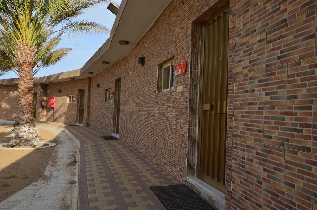 Al Ahmadi Plaza Resort Yanbu Exteriör bild