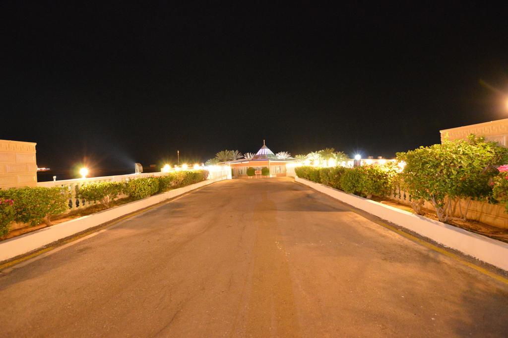 Al Ahmadi Plaza Resort Yanbu Exteriör bild