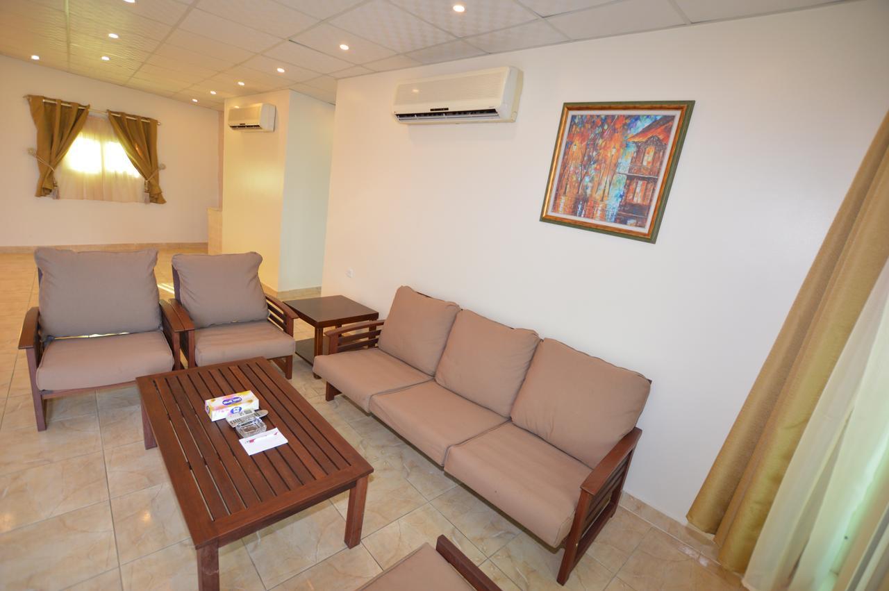 Al Ahmadi Plaza Resort Yanbu Exteriör bild