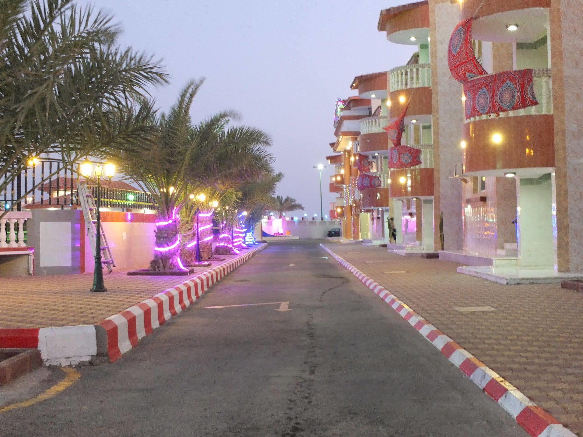 Al Ahmadi Plaza Resort Yanbu Exteriör bild